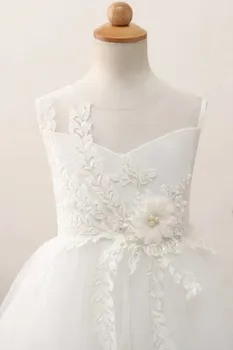 Baltos spalvos Gėlių mergaičių Suknelės, Uždusęs Tiulio Nėrinių Appliques Su 3D Gėlių Rankovių Tinka Vestuves Gimtadienis Pirmos Komunijos Suknelės